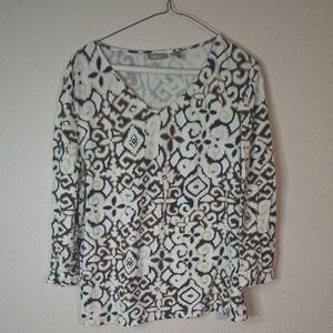 Chico's Patterned Long Sleeve Top size 2